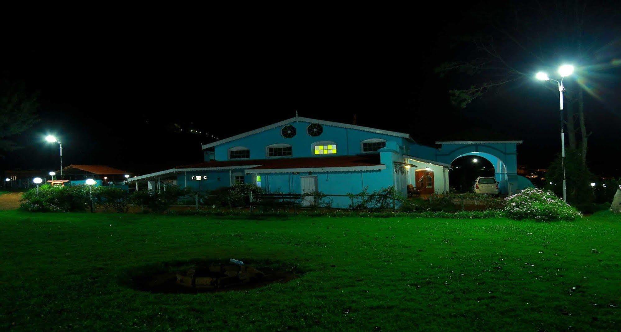British Cliff Club Resort Ooty Esterno foto